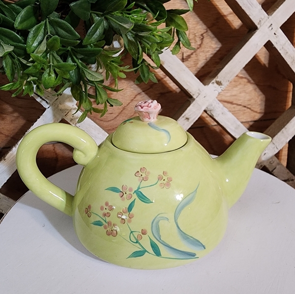 Zrike Mini Teapot - Picture 3 of 4